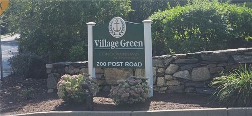 323-200 Post Rd, Warwick, RI, 02888-1535 | Card Image