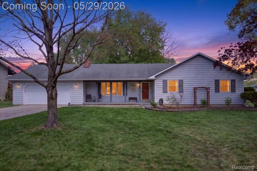 10350 Ataberry Dr, Clio, MI, 48420-1905 | Card Image