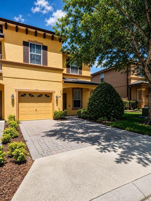 2761 Retreat View Cir, SANFORD, FL, 32771-8804 | Card Image