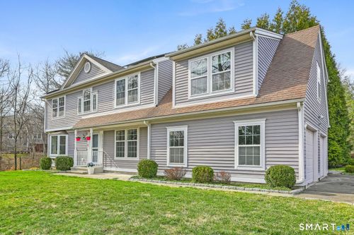 155 N Taylor Ave, Norwalk, CT, 06854-1121 | Card Image