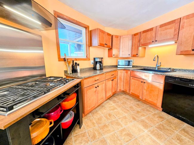 962 Chapel Hill Rd, House other with 3 bedrooms, 2 bathrooms and null parking in Whitingham VT | Image 22