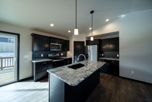 1233 Kenai Dr, Box Elder, SD, 57719-4313 | Card Image