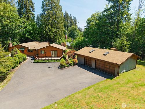 568 Se Oak Rd, Port Orchard, WA, 98367-8114 | Card Image