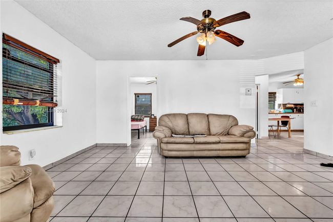 1710 E 6 Th Ave, House other with 4 bedrooms, 2 bathrooms and null parking in Hialeah FL | Image 20