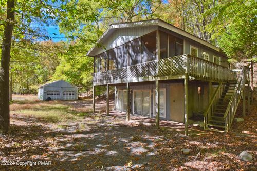 2156 Autumn Ct, East Stroudsburg, PA, 18302-9251 | Card Image