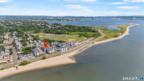 2g-215 Beach St, West Haven, CT, 06516-6158 | Card Image