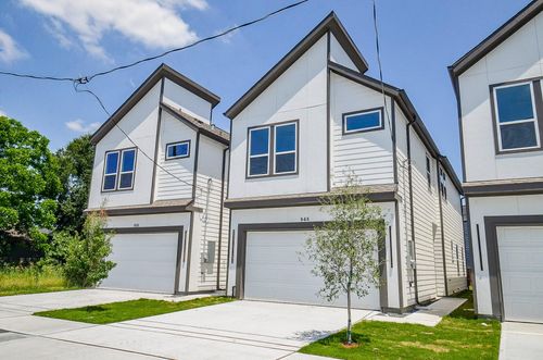 848 Lucky St, Houston, TX, 77088-7936 | Card Image