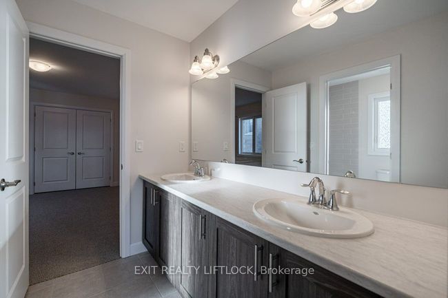 715 Latimer Way, House other with 4 bedrooms, 4 bathrooms and 2 parking in Peterborough ON | Image 23