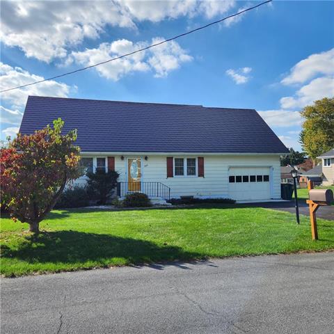 Hickory Ln, Easton, PA 18045