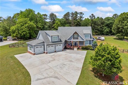 1040 Peacock Dr, Bishop, GA, 30621-1101 | Card Image