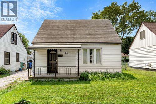 1315 Partington Ave, Windsor, ON, N9B2P5 | Card Image