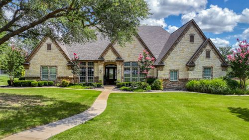 115 Autumn Springs Ct, Weatherford, TX, 76087-3822 | Card Image