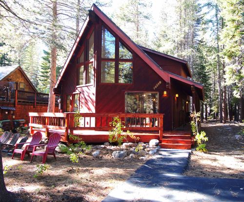 14216 Davos Dr, Truckee, CA, 96161-6585 | Card Image