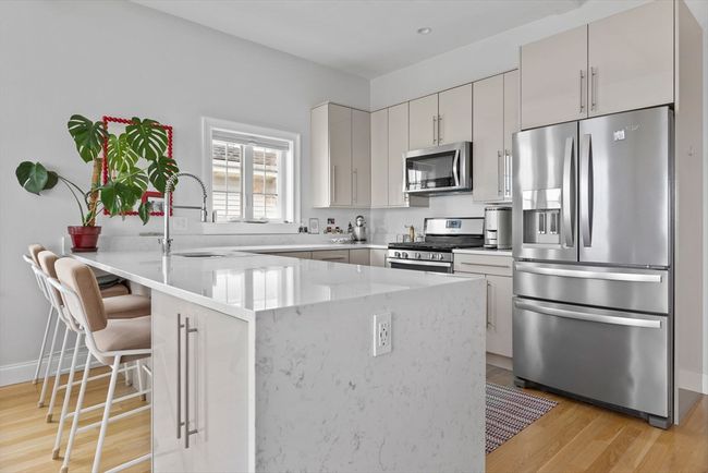 APT-4 - 148 Winthrop Shore Dr, Condo with 2 bedrooms, 2 bathrooms and 1 parking in Winthrop MA | Image 10