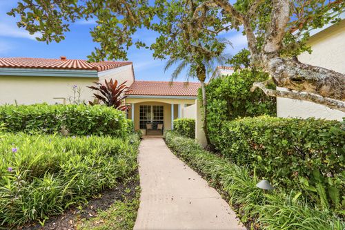 2465 Vista Del Prado Drive, Wellington, FL, 33414 | Card Image