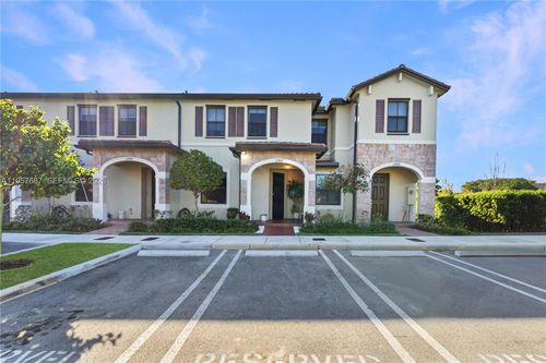 11456 W 33rd Way, Hialeah, FL, 33018-2206 | Card Image