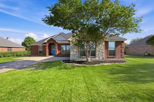 7229 Muirfield Dr, Cleburne, TX, 76033-8945 | Card Image