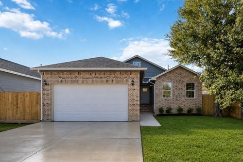 3205 Nebraska St, Baytown, TX, 77520-5939 | Card Image