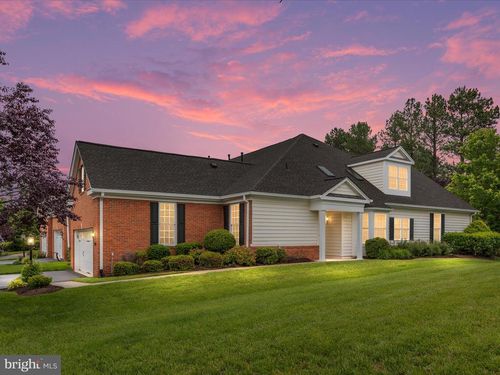 4861 Palmers Ridge Ct, HAYMARKET, VA, 20169-8142 | Card Image