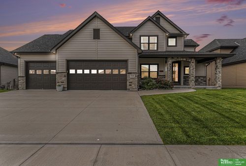 3319 Robyn Ridge Rd, Fremont, NE, 68025 | Card Image