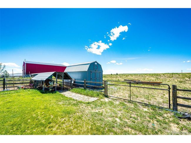 59466 E Commanche Way, House other with 3 bedrooms, 3 bathrooms and null parking in Strasburg CO | Image 27