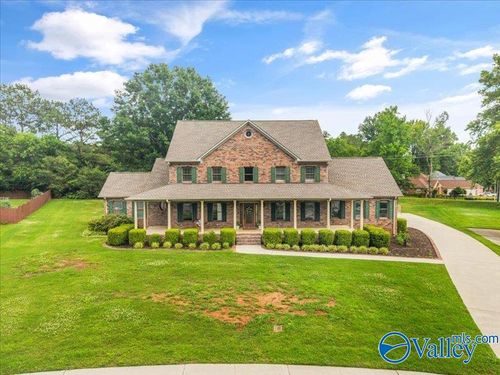 2993 Elk Meadows Dr Se, Brownsboro, AL, 35741-9382 | Card Image