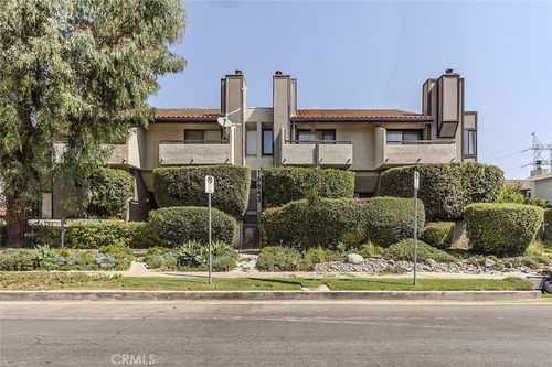 2-18843 Hatteras St, Tarzana, CA, 91356 | Card Image