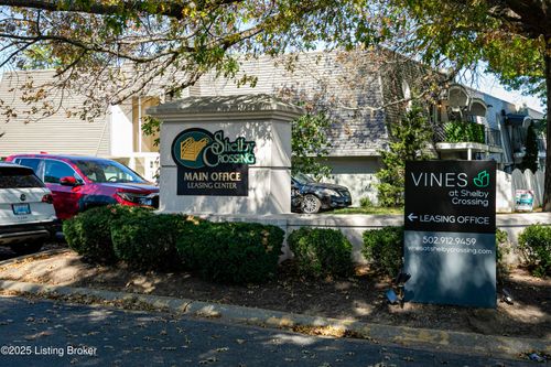 1119 La Fontenay Ct, Louisville, KY, 40223-3037 | Card Image