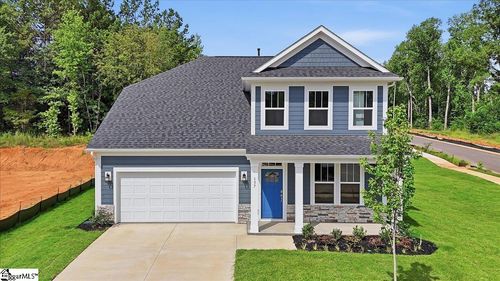 137 Beaverdam Creek Dr, Anderson, SC, 29621-3951 | Card Image
