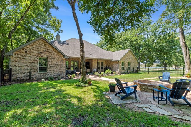 106 Pond Trl, House other with 3 bedrooms, 2 bathrooms and null parking in Kemp TX | Image 8