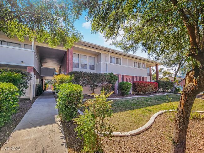 UNIT-3008 - 2867 Geary Pl, Condo with 1 bedrooms, 1 bathrooms and null parking in Las Vegas NV | Image 22