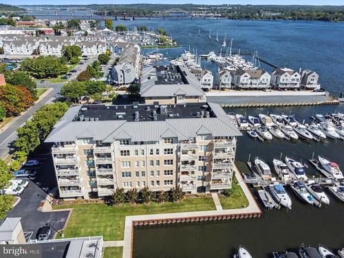 2m-555 Concord St, HAVRE DE GRACE, MD, 21078-3565 | Card Image