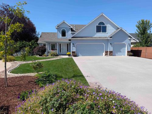 3389 N Yellow Peak Ave, Meridian, ID, 83646-8406 | Card Image