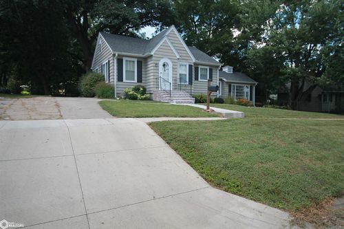 613 S 18th St, Clarinda, IA, 51632-2519 | Card Image