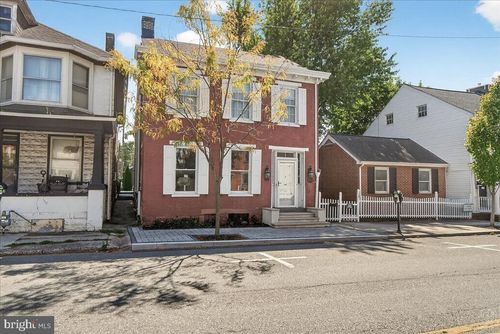 141 York St, GETTYSBURG, PA, 17325-1933 | Card Image