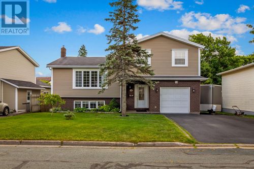 14 Portsmouth Close, Mount Pearl, NL, A1N3Y2 | Card Image