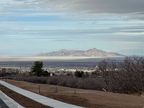 606 Oakridge Dr, Tooele, UT, 84074-3139 | Card Image