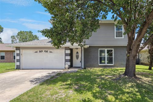 6569 Westridge Dr, Watauga, TX, 76148-1759 | Card Image