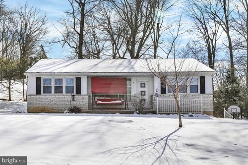 2156 Georgia Rd, TEMPLE, PA, 19560-9785 | Card Image