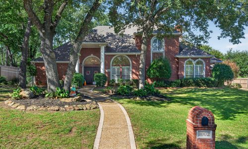 1002 Chimney Hill Trl, Southlake, TX, 76092-8306 | Card Image