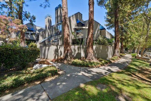 1089 Foxchase Dr, San Jose, CA, 95123-1111 | Card Image