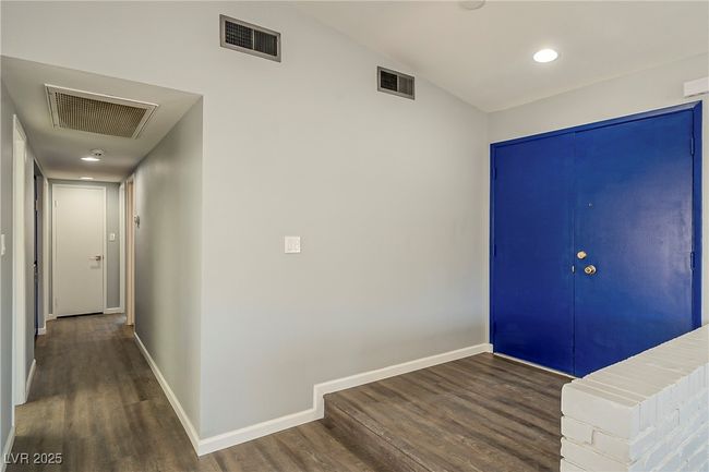 4401 Saint Andrews Cir, House other with 3 bedrooms, 2 bathrooms and null parking in Las Vegas NV | Image 6