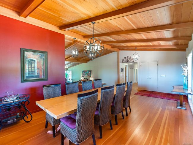 410 17 Th Ave, House other with 4 bedrooms, 5 bathrooms and 4 parking in Sointula BC | Image 32