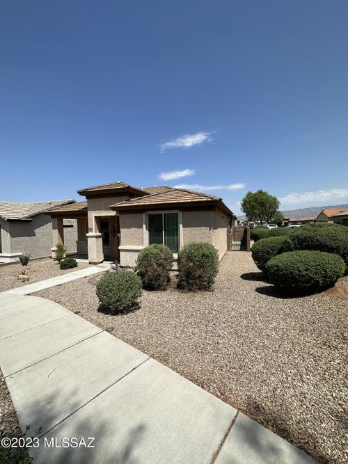 14052 E Britzka Street, Vail, AZ, 85641 | Card Image