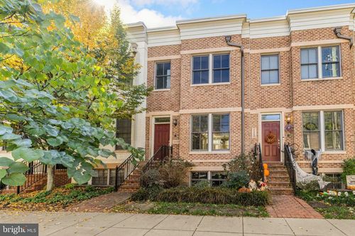 4458 Macarthur Blvd Nw, WASHINGTON, DC, 20007-2514 | Card Image