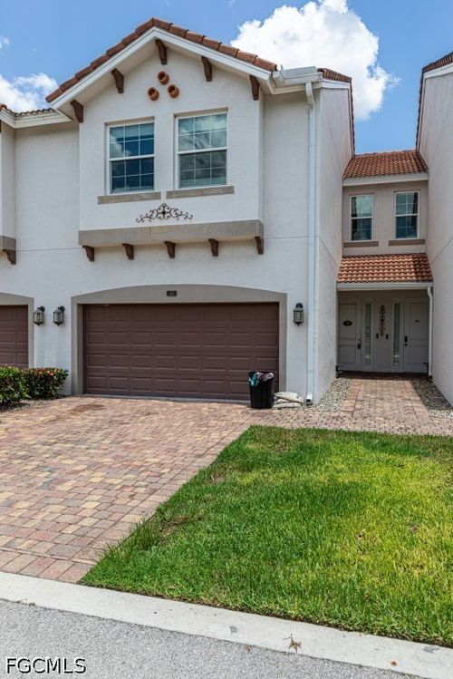 11-7139 Greenwood Park Cir, FORT MYERS, FL, 33967-2787 | Card Image