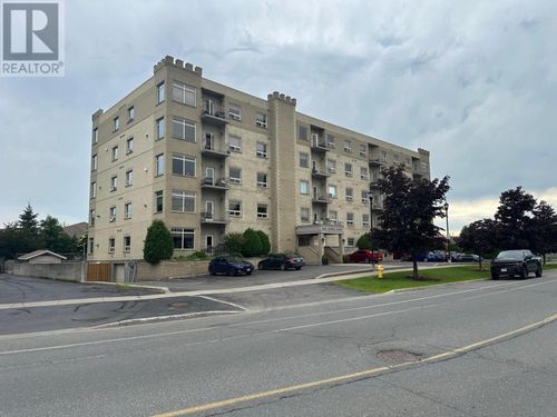 304-253 Pioneer Dr, Thunder Bay, ON, P7G1C1 | Card Image