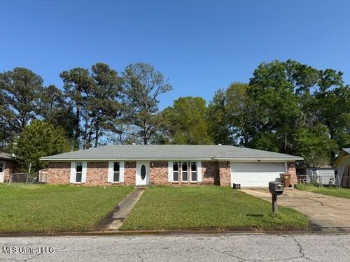 352 Annette Ln, D'Iberville, MS, 39540-3748 | Card Image