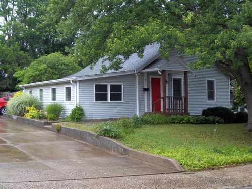 917 N Maple St, Bloomington, IN, 47404-3319 | Card Image