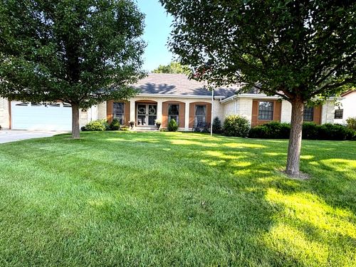 203 Drake Ave, Rochelle, IL, 61068-1111 | Card Image